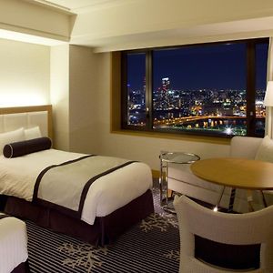 Club Floor Twin Room